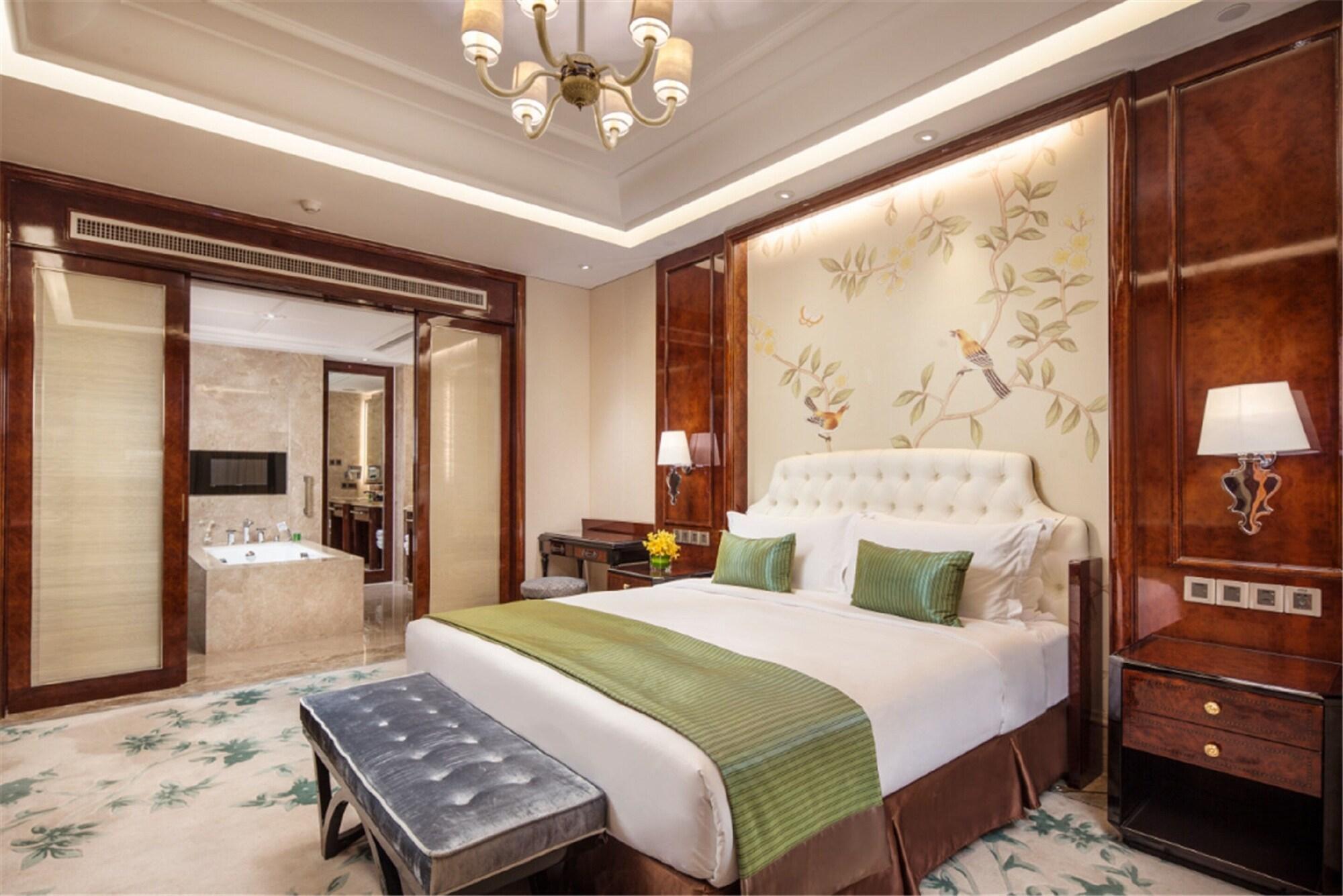 Ramada Plaza Qiandeng Kunshan Kunshan  Exterior photo
