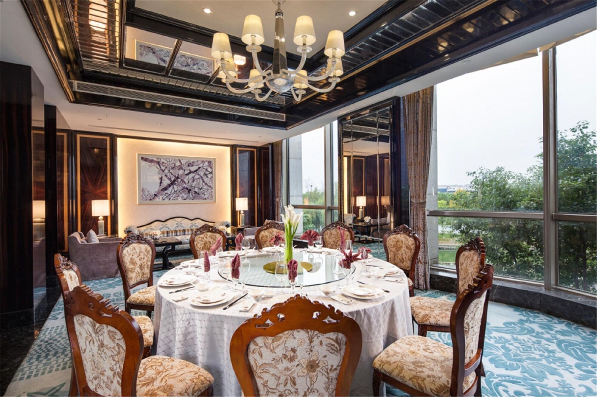 Ramada Plaza Qiandeng Kunshan Kunshan  Exterior photo