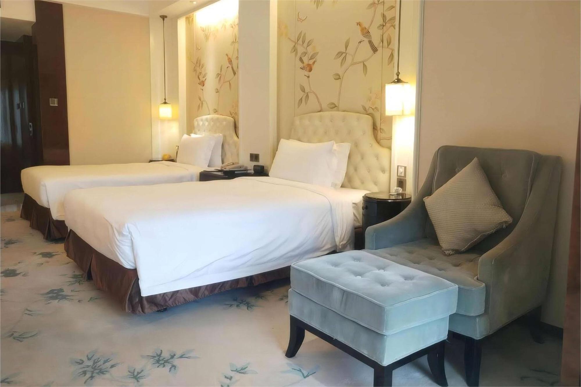Ramada Plaza Qiandeng Kunshan Kunshan  Exterior photo